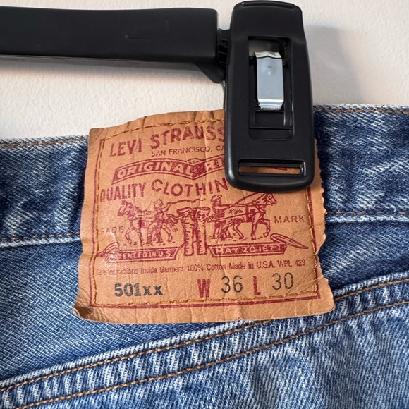 Vintage Levi's 501 Jeans Size 36 / 30 - Picture 4 of 8